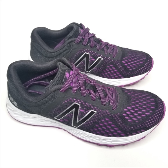 purple new balance tennis shoes